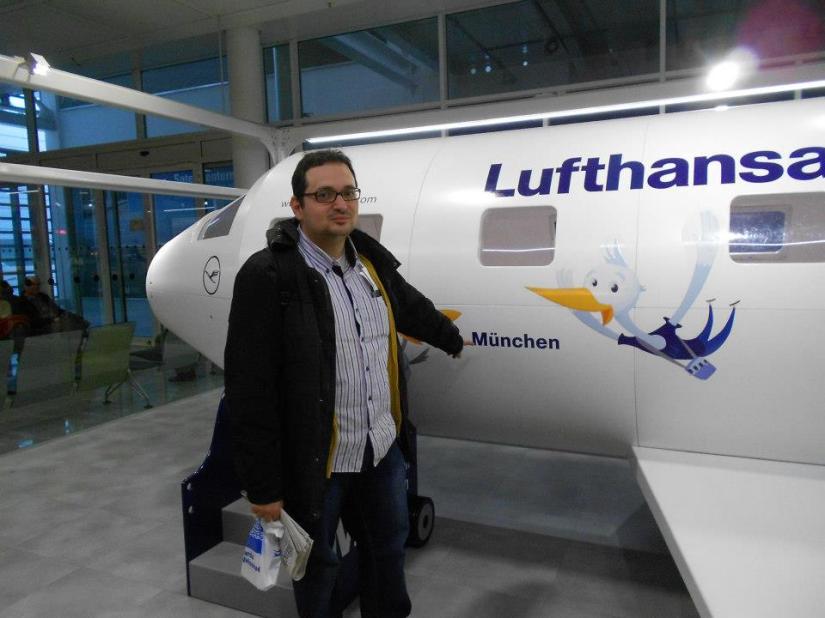 281848_10152608789495293_450239832_n