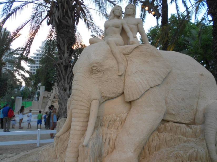 1149036_10153098465955293_1406521666_n